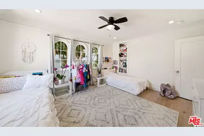 9051 Dicks St, West Hollywood, CA 90069 - Photo 40