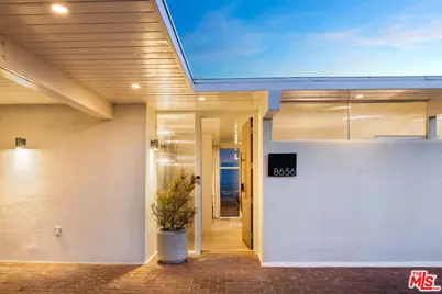 8656 Skyline Dr, Los Angeles, CA 90046 - Photo 2