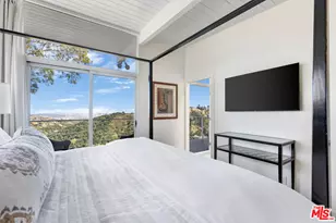 8656 Skyline Dr, Los Angeles, CA 90046 - Photo 12