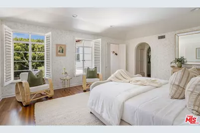 619 N Sierra Dr, Beverly Hills, CA 90210 - Photo 20