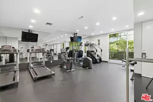 1100 Alta Loma Rd, West Hollywood, CA 90069 - Photo 46