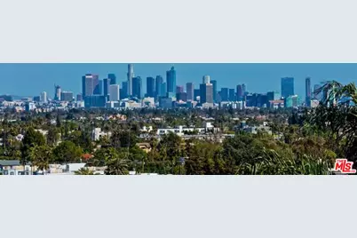 1131 Alta Loma Rd #326, West Hollywood, CA 90069 - Photo 2