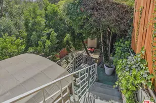 6921 Paseo Del Serra Dr, Los Angeles, CA 90068 - Photo 24