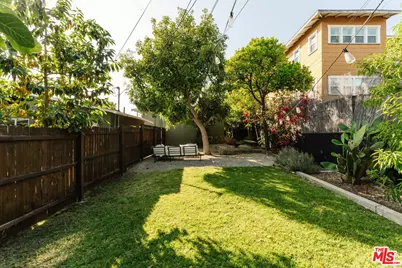 2826 Macon St, Los Angeles, CA 90065 - Photo 22