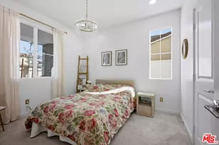 16763 Mistletoe Ln, Fontana, CA 92336 - Photo 20