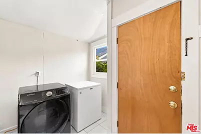 3927 Arlington Ave, Leimert Park, CA 90008 - Photo 26