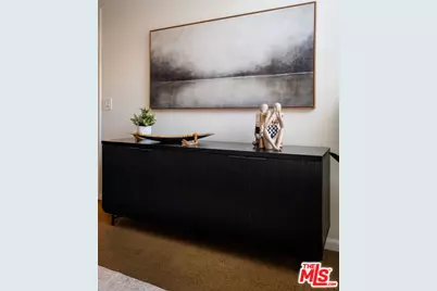 7320 Hawthorn Ave #425, Los Angeles, CA 90046 - Photo 36
