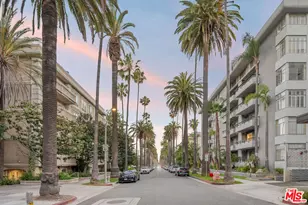 121 S Palm Dr, Beverly Hills, CA 90212 - Photo 40