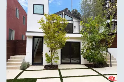 8723 Lookout Mountain Ave, Los Angeles, CA 90046 - Photo 1