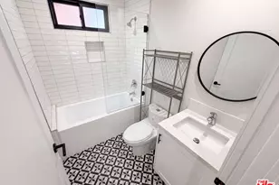 8723 Lookout Mountain Ave, Los Angeles, CA 90046 - Photo 20