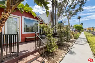 232 Howland Canal, Venice, CA 90291 - Photo 2