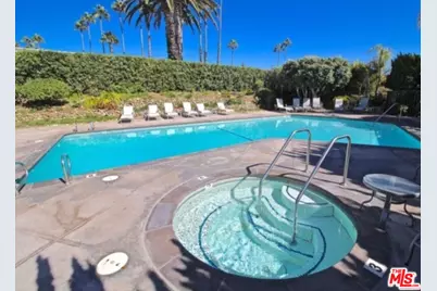 6798 Las Olas Way, Malibu, CA 90265 - Photo 18