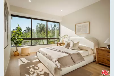 10551 Wilshire Blvd #403, Los Angeles, CA 90024 - Photo 12
