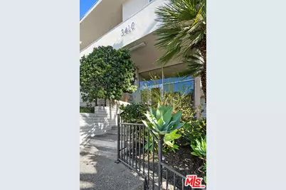 3410 Club Dr, Los Angeles, CA 90064 - Photo 14