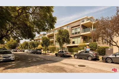 728 N Sweetzer Ave #112, West Hollywood, CA 90069 - Photo 40