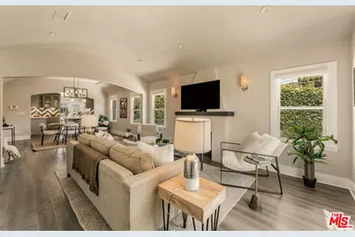 6607 De Longpre Ave, Los Angeles, CA 90028 - Photo 56