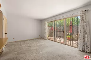 3221 Thatcher Ave, Los Angeles, CA 90292 - Photo 10