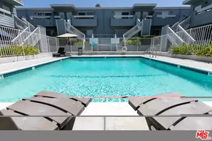 20930 Parthenia St, Los Angeles, CA 91304 - Photo 10