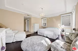11952 Montana Ave, Los Angeles, CA 90049 - Photo 18