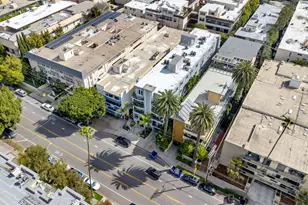 11952 Montana Ave, Los Angeles, CA 90049 - Photo 20