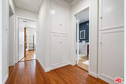12773 La Maida St, Los Angeles, CA 91607 - Photo 22