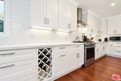 12773 La Maida St, Los Angeles, CA 91607 - Photo 10