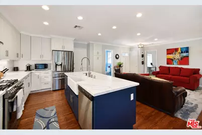 12773 La Maida St, Los Angeles, CA 91607 - Photo 14