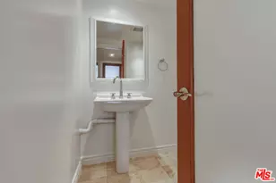 4443 Ventura Canyon Ave, Sherman Oaks, CA 91423 - Photo 34