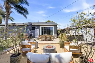 7952 Dunbarton Ave, Los Angeles, CA 90045 - Photo 36