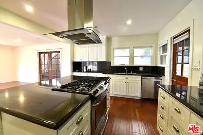 6776 Milner Rd, Los Angeles, CA 90068 - Photo 8