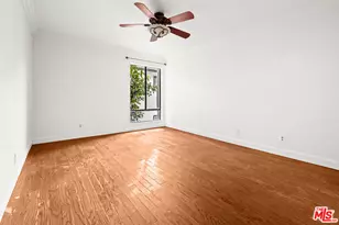950 N Kings Rd, West Hollywood, CA 90069 - Photo 18