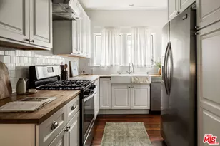 2128 W 30th St, Los Angeles, CA 90018 - Photo 30