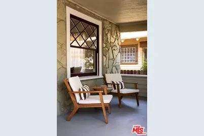 2128 W 30th St, Los Angeles, CA 90018 - Photo 4