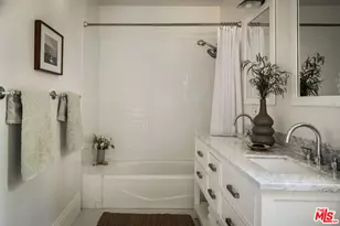 2128 W 30th St, Los Angeles, CA 90018 - Photo 28