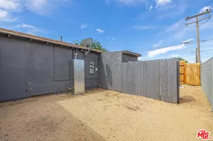 43033 39th St, Lancaster, CA 93536 - Photo 24
