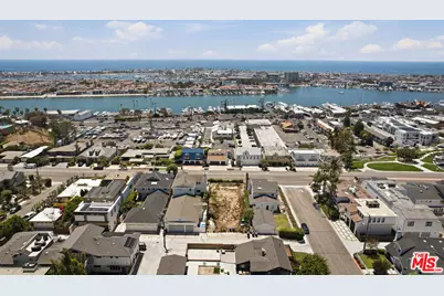 2316 Cliff Dr, Newport Beach, CA 92663 - Photo 2