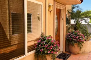 5719 Camellia Ave, North Hollywood, CA 91601 - Photo 8