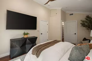 1568 S Point View St, Los Angeles, CA 90035 - Photo 38