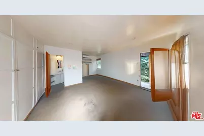 320 Grand Blvd, Los Angeles, CA 90291 - Photo 56