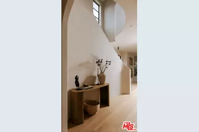 2441 Harwood St, Los Angeles, CA 90031 - Photo 2