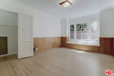 2401 E Glenoaks Blvd, Glendale, CA 91206 - Photo 32