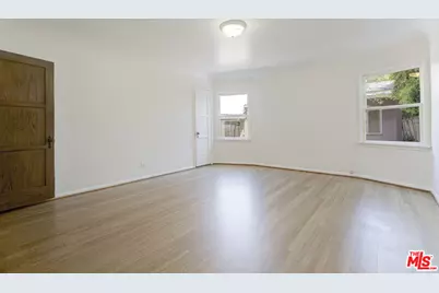 2401 E Glenoaks Blvd, Glendale, CA 91206 - Photo 28