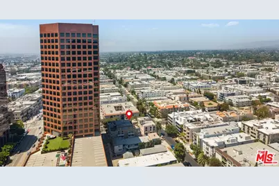 1160 Granville Ave #108, Los Angeles, CA 90049 - Photo 56