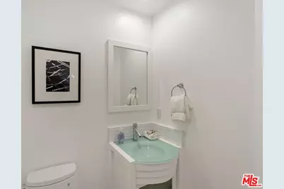 1160 Granville Ave #108, Los Angeles, CA 90049 - Photo 6