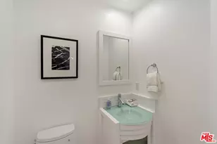 1160 Granville Ave, Los Angeles, CA 90049 - Photo 6