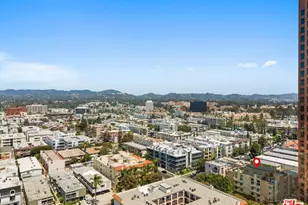 1160 Granville Ave, Los Angeles, CA 90049 - Photo 58