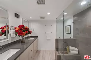 1160 Granville Ave, Los Angeles, CA 90049 - Photo 36