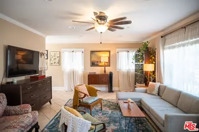 4224 E 11th St, Long Beach, CA 90804 - Photo 2