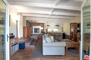14413 Valley Vista Blvd, Sherman Oaks, CA 91423 - Photo 12
