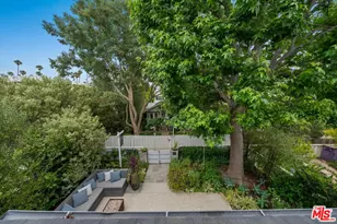 821 Amoroso Pl, Venice, CA 90291 - Photo 36